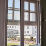 Apartment Impar